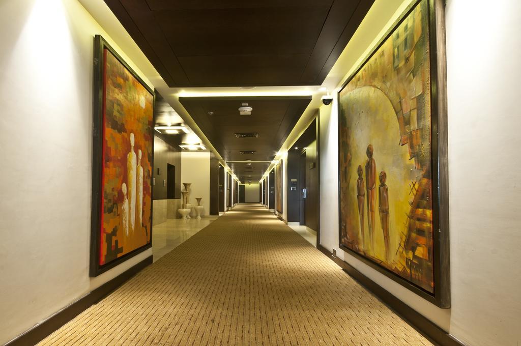 Monotel Kolkata Exterior photo